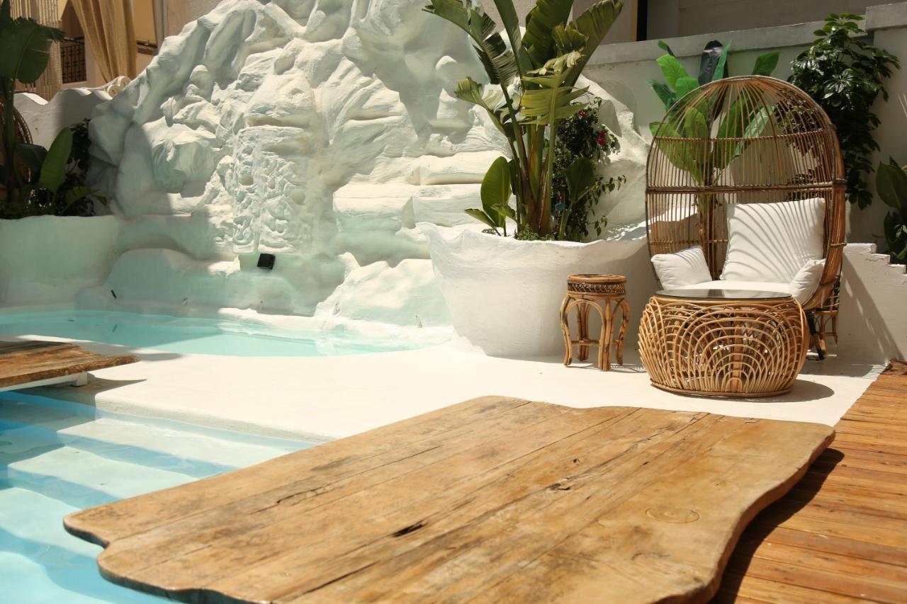 Relax Hotel クサミル エクステリア 写真