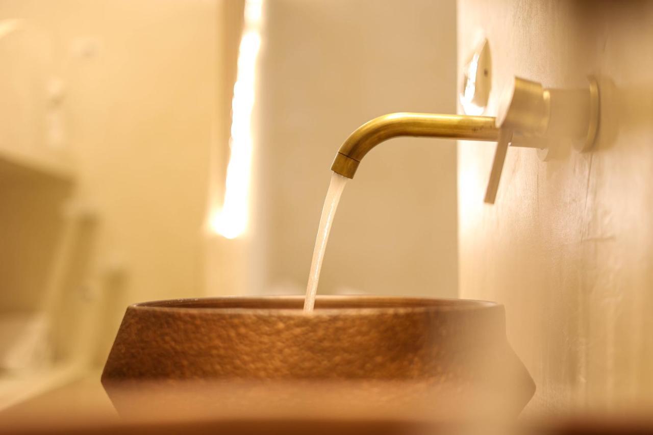 Relax Hotel クサミル エクステリア 写真